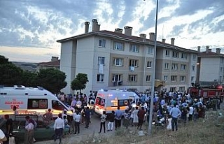 Yangında 30 kişi hastanelik oldu
