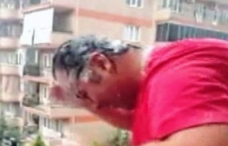 Yurdum insanı: Yağmur suyuyla kafasını yıkadı