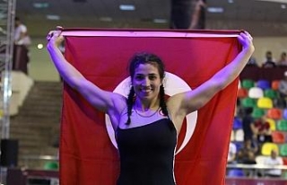 Zeynep Yetgil’den altın madalya