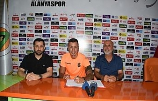 Alanyaspor, Emre Güral’ı renklerine bağladı