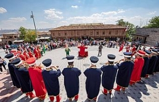 Ankara Kalesi’nde turistlere mehterli karşılama