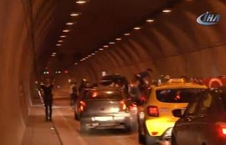 Asker uğurlamasında tüneli trafiğe kapattı