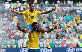 Brezilya adını çeyrek finale yazdırdı