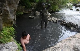 Dağın tepesinde hamam keyfi