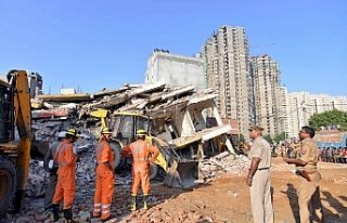 Hindistan’da çöken binada ölü sayısı 9’a...