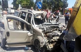 İzmir’de feci kaza: 1 kişi öldü, hamile kadın...