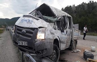 Kastamonu’da bir kamyonet takla attı: 6 yaralı