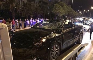 Otomobilin çarptığı baba ile kızını hayatını...