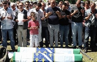 Srebrenitsa soykırımı 23. yılında anıldı