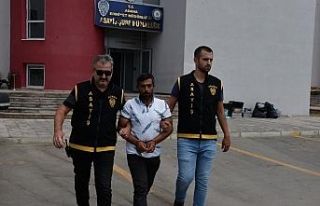 Telefon ve cüzdan hırsızı yakalandı