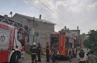 Yemeği ocakta unutunca yangın çıktı