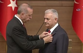 Yıldırım’a Devlet Şeref Madalyası