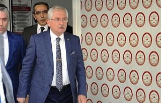 YSK Başkanı Güven, Erdoğan’ın mazbatasını...