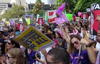 ABD’liler Trump’ı protesto etti