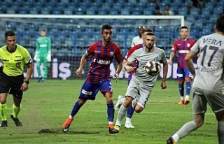 Adana Demirspor 3 puanla başladı