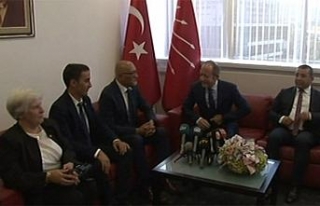AK Parti’den CHP’ye bayram ziyareti