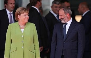 Almanya Başbakanı Merkel, Ermenistan’da