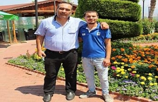 Bulduğu parayı sahibine teslim etti