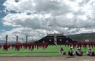 Dragjiren At Yarışı Festivali Tibet’te başladı