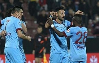 Evkur Yeni Malatyaspor Mustafa Akbaş ile anlaşmaya...