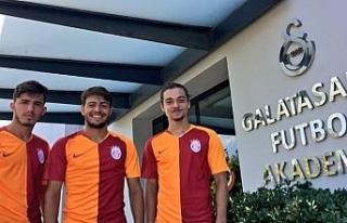 Galatasaray’da 3 imza