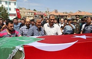 Konyalı şehit asker son yolculuğuna uğurlandı