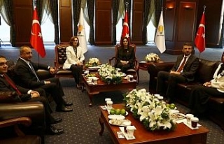 MHP heyetinden AK Parti’ye bayram ziyareti