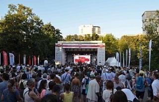 Moskova’da Türk festivaline yoğun ilgi