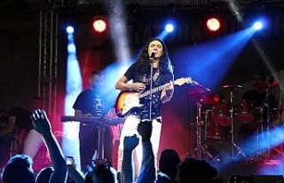 Murat Kekilli’den "Yıkılasın Amerika"...