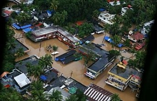 Muson yağmurlarının acı bilançosu: Bin 200 ölü