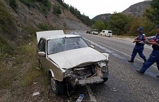 Otomobiller çarpıştı: 4’ü çocuk 7 yaralı