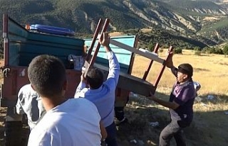 Piknik yolunda traktör devrildi: 25 yaralı