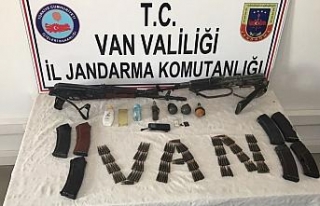 Saldırı hazırlığındaki 2 teröristi etkisiz...