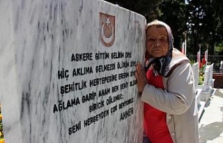 Şehidin mektubundaki sözleri mezar taşında