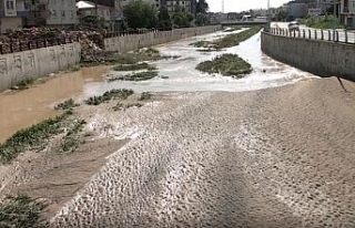 Sel sonrası yaralar sarılıyor