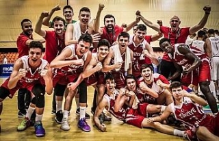 Yıldız Erkek Basketbol Milli Takımı Avrupa üçüncüsü