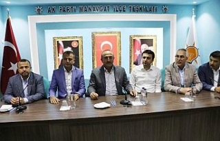 "2 milyona yakın insan Türkiye sınırına...