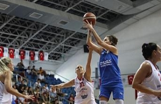 3. Özgecan Kadınlar Basketbol Turnuvası başladı