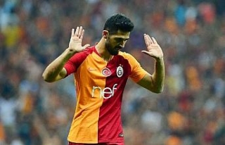 5 resmi maçta 4 gol attı