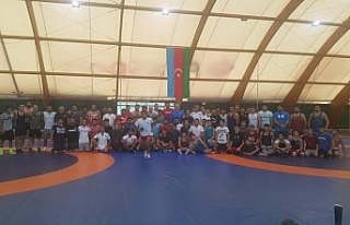 A Milli Serbest Güreş Takımı Bakü’de