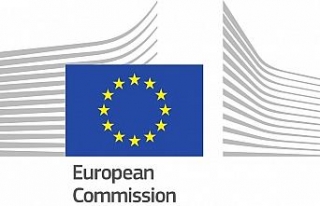 AB Komisyonu Polonya’yı şikayet etti