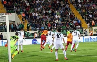 Akhisarspor ile Galatasaray 13. randevuda