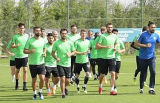 Atiker Konyaspor, Fenerbahçe sınavına hazırlanıyor