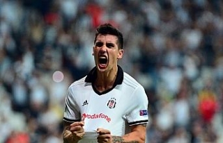 Beşiktaş güldü, Akhisar üzüldü
