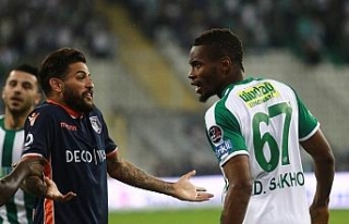 Bursaspor, Medipol Başakşehir maçı golsüz bitti