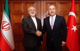 Çavuoğlu İranlı mevkidaşıyla görüştü