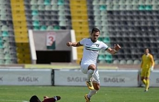 Denizli Elazığ’ı 3 golle geçti