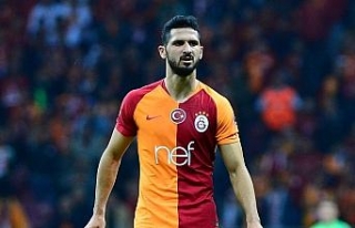 Emre Akbaba ameliyat oldu