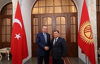 Erdoğan Kırgızistan Meclis Başkanı ile görüştü