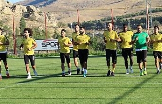 Evkur Yeni Malatyaspor Çaykur Rizespor sınavına...